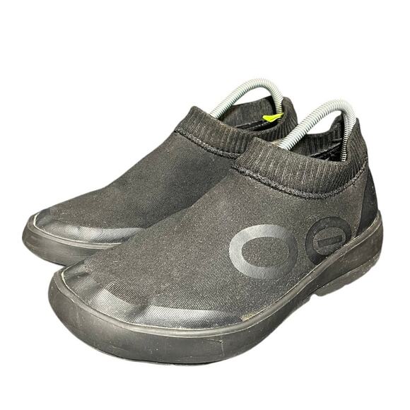 OOFOS Oomg eeZee Mid Knit Shoe Recovery Sneaker in Black Men's Size 10 - Picture 1 of 7